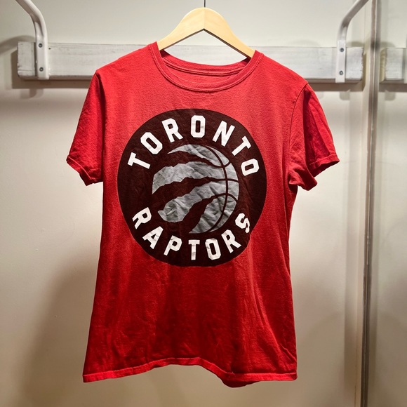 Vintage Medium Toronto Raptors Official NBA tee, 2018 nice vintage condition - Picture 2 of 5